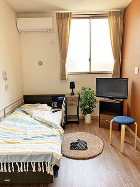 住宅型有料老人ホームおかやま荘の内観写真（居室）